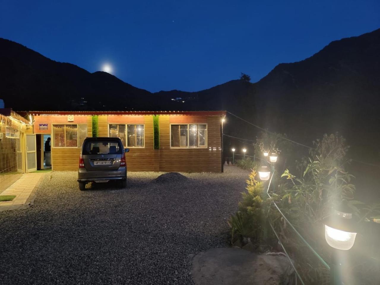 Valley View Camps &cottages Nature Heights Luxury tent *